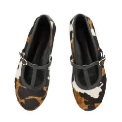 Aerati ballet flat cow