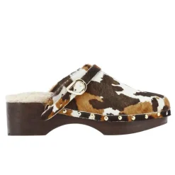 Classic closed clog cow