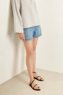 Eleftheria off white