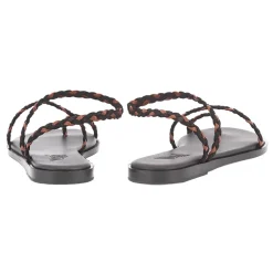 Elevated eleftheria black