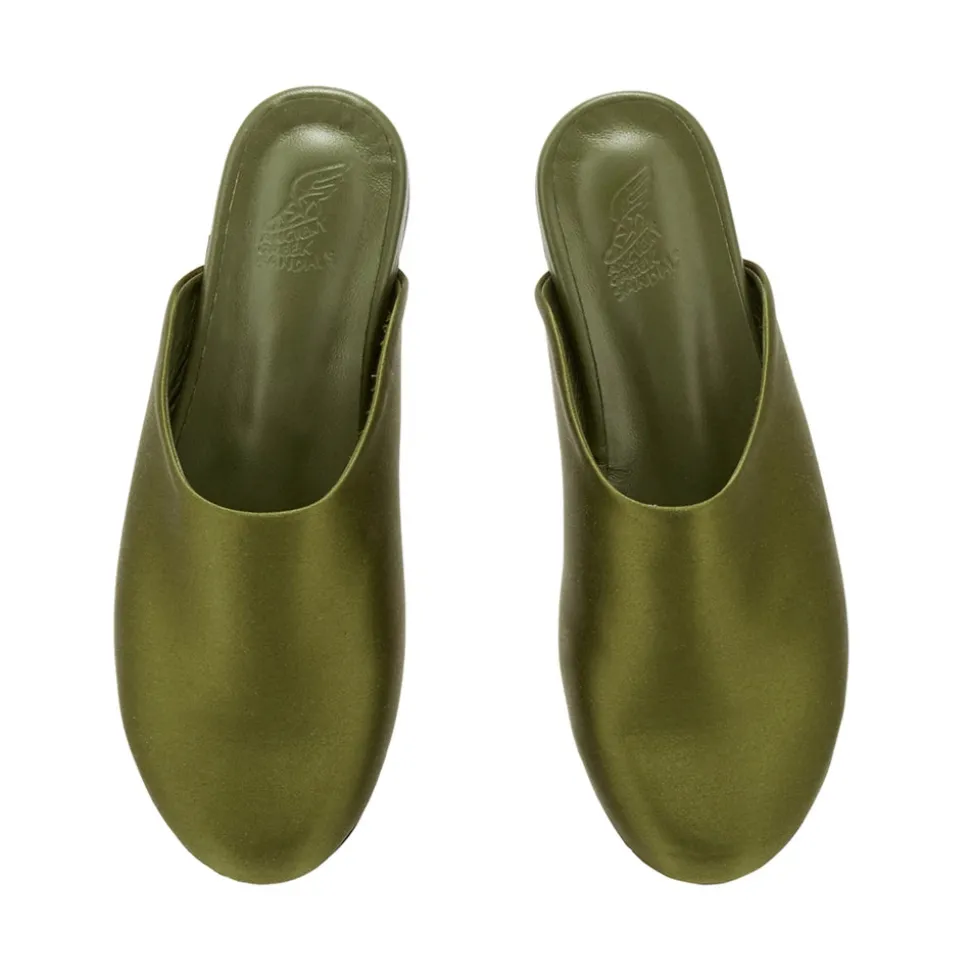 The slipper khaki