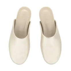 The slipper platinum